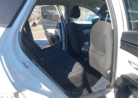 2022 Hyundai Tucson Hybrid Blue z USA, uszkodzony, nr VIN KM8JBCA13NU041032